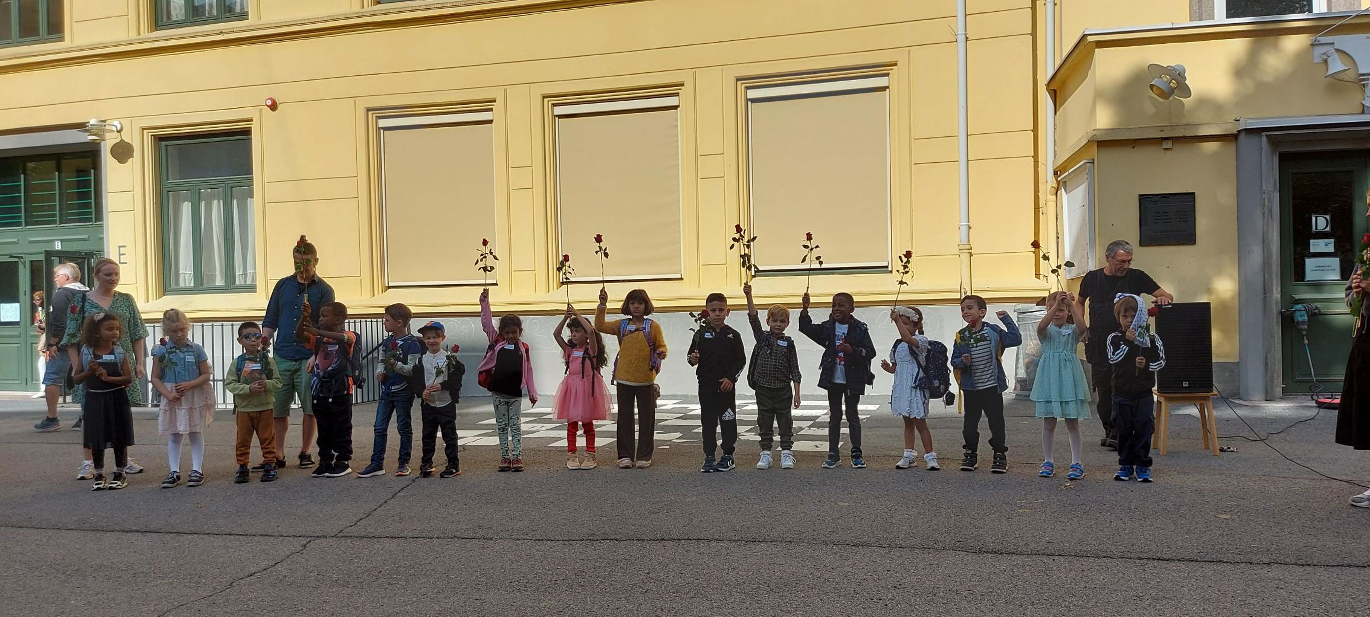 1a heveer roser på første skoledag